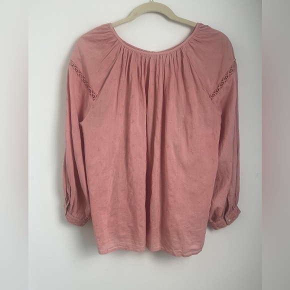 Old Navy Women's Size 3X Long-Sleeve Embroidered Lace-Trimmed Blouse Pink - Picture 4 of 9